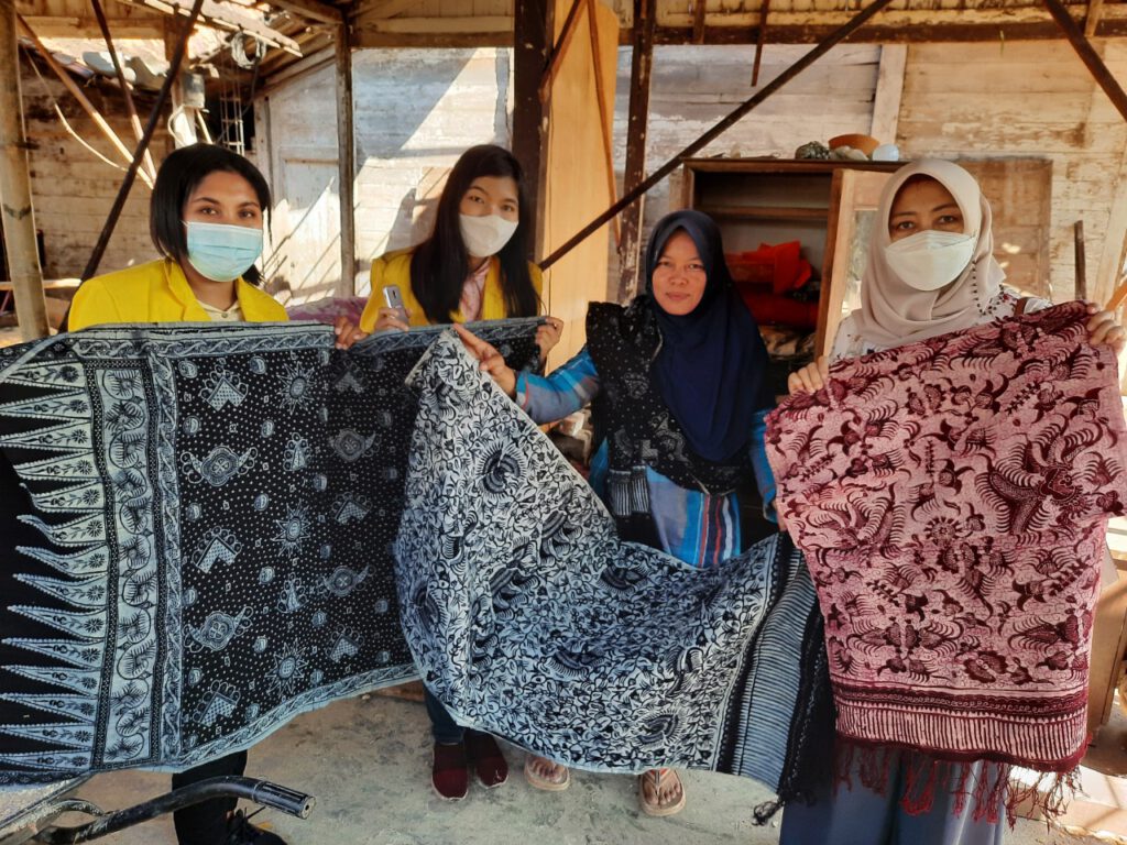 batik kawung batik air batik mega mendung batik jumputan batik adalah batik yang dibuat pada pakaian termasuk jenis seni rupa batik parang batik couple batik adalah contoh karya seni batik anak batik air surabaya batik awan batik air check in batik air call center a batik design which shows off a motif japanese influence a batik design which manifests european flower bouquet design a batik product from indonesia a batik product a batik indonesian a batik meaning a batik t shirt a batikon nedir batik berasal dari batik benang raja batik bali batik banyuwangi batik bunga batik benang raja surabaya batik bojonegoro batik berasal dari negara b.batik batik motif batik b&w batik b inggrisnya b arabnya batik kain batik b batika b.a maggie b batik dress batik cap batik celup batik cirebon batik cowok batik cap dibuat dengan menggunakan alat berupa batik couple keluarga batik couple terbaru batikkleid c&a batik c'est quoi company c batik rug e c batik thailand company c batik c&a maxikleid batik c'est batik c&a batik pullover batik dapat dibuat seni murni menggunakan batik danar hadi batik dengan motif kaligrafi arab terdapat di daerah batik dikukuhkan oleh unesco sebagai salah satu warisan budaya dunia pada tanggal batik di tanah air dibedakan menjadi dua yaitu batik danar hadi surabaya batik di atas bermotif batik dari mana d batik seafood d bates motel batik d'britano batik di hutan d'ayu batik batik 3d griya batik d'santoso hari batik diperingati setiap tanggal batik ecoprint batik ecoprint adalah batik etnik batik entertainment batik elegan batik emas batik elegan wanita batik erat dikaitkan dengan kebudayaan etnis e tiket batik air e tiket batik air pdf ebook batik e cargo batik air e boarding pass batik air e check in batik air e tiket pesawat batik air ebay batik batik flora batik fauna batik flora dan fauna batik flora cirebon batik fatayat batik formal wanita batik free antigen batik fashion baju batik f batik gajah oling batik gamis batik gedog tuban batik geometris batik gresik batik gambar batik guru batik gajah mada g string batik g shock batik g & s batik studio g batik walter g batik walter g batik dusk g-b milana batik batik hitam batik hitam putih batik hijau batik hem batik hijab batik hitam kombinasi batik hd batik hijau tosca hari batik nasional hari batik nasional diperingati setiap tanggal hari batik nasional diperingati tanggal hari batik indonesia diperingati setiap tanggal hari batik sedunia hari batik nasional pada tanggal hari batik indonesia hari batik nasional 2021 batik ikat celup merupakan kain batik dengan motif batik indonesia batik ikat batik ippnu batik ikat celup merupakan nama lain dari batik batik indonesia telah diakui oleh unesco pada tanggal batik ikat celup batik ippnu nasional batik i one batik ione by luwen i love batik i wear batik syar i batik indigo batik indonesian batik se i batik batik jumputan yang berasal dari daerah musi banyuasin adalah batik jawa batik jumputan adalah batik jumputan teknik pewarnaannya dengan cara batik jumputan disebut juga batik batik jawa timur batik jumputan dibuat dengan cara j batik malaysia batik j rocks batik j rock j&t taman batik j&t mitra batik tasikmalaya baju batik j rocks kain batik j j&t taman batik sungai petani batik kombinasi batik keris batik kombinasi polos batik klasik batik kawung berasal dari batik klasik dibuat dengan batik kalimantan kelas k batik air contoh pkm k batik background batik b.k. batik tie and dye accra kowino batiks b.k. batik tie and dye street batik lukis batik lasem batik lamongan batik lurik batik lengan panjang pria batik liris batik lukis adalah batik lumajang l batikas & p fragko l.co batik hotel ukuran batik l deka l batikfarbe bujins l batik sdn bhd deka l batikverf bujins l batik l'art batik batik madura batik mega mendung berasal dari batik merupakan karya seni batik modern batik malang batik merupakan salah satu contoh batik motif jumputan dibuat menggunakan cara h&m batik salep m batik h&m batik sweatshirt h&m batik dress h&m batik bikini m yono batik painting motif batik mega mendung berasal dari daerah h&m batik t shirt batik nusantara batik nasional batik nasional ippnu batik ngawi batik nganjuk batik nasional ipnu batik non geometris batik ntt n batik art batik nmax batik n embos obat n batik subkelas n batik air batiks n beads batik osing berasal dari batik osing batik osing berasal dari kota batik online batik outer batik online check in batik orang tua batik ondel ondel o batikano s industria hoteleira lda o batikanos o batik st paul de vence batik on batik o'neill batik o que significa batik batik o que é batik o batic batik pesisir batik pekalongan batik poker batik parang rusak batik png batik parang kusumo batik printing p kaufmann batik indigo p chan batik batik plage batik qonita batik qiroati batik qonita terbaru batik quotes batikqq batik queen batik quote batik q pekalongan class q batik air que es batik que es un batik batiks que es batik q significa q significa batik en español batik remaja batik rambut batik rofa batik remaja wanita batik raja batik resmi batik riau batik remaja cowok batik r vega r batik gambar r batik pesawat batik air d&r batikent batik sidomukti batik surabaya batik solo batik semar batik songket dan tenun termasuk seni batikslot batik sidoarjo batik sarimbit batik s 128 batik s 128 terbaru batik s&e batik s28 mansyur s batik pekalongan desain batik s batikovanie s duhou batik tulis batik tenun dan juga songket tergolong seni rupa dalam bentuk seni batik tunik batik termasuk karya seni berapa dimensi batik termasuk karya seni rupa batik termasuk seni rupa batik tuban batik tulis adalah t batikken batik t shirt batik t shirt damen batik t-shirt diy batik t shirts batik t shirt design batik t shirt h&m batik t shirt kaufen batik untuk anak muda batik uks batik ukiran kayu b gerabah anyaman merupakan seni rupa batik ungu batik unesco batik untuk lamaran batik untuk pernikahan batik untuk orang tua batik u marba pekalongan batik u marba dress batik u penzion u batik batik vector batik vector png batik viscose batik variasi polos batik virdes batik variasi batik vector cdr batik virdes kebakaran batik v-neck shirt subclass v batik air v pakai batik v pake batik vlive batik title kriss v batik malam batik v batikování v mikrovlnce batik wanita batik wanita modern batik wayang batik wahyu tumurun batik web check in batik warna biru batik wallpaper batik warna hijau baju batik w betika w w krainie batiku w krainie batiku rainbow w & co batik w krainie batiku opinie w.h. kabul batik w battikh batik xxl batik xoxa pekalongan batik xml utility library batik exclusive ceramic batik exclusive batik xinhua batik xoxa batik xl pokemon x batika city pokemon x batikopoli antik batik x fantasia pokemon x batika city rivale batikent xfit batik yang motifnya dibuat dengan hanya menggunakan tangan disebut batik yang dibuat dengan teknik cap disebut batik yang dikerjakan dengan cara ikat celup disebut batik yang motifnya dibuat hanya dengan tangan disebut batik yang dikerjakan dengan cara ikat celup adalah batik batik yang dibuat tanpa menggunakan alat disebut batik yogyakarta batikan y huawei y batik class y batik air y 3 batik y 5 batik pokemon y batika city pokemon y batika city rivale nicht da pokemon y batikopoli batik zalora batik zaenal tuban batik zigzag batik zallatra batik zara batik jaman sekarang batik jaman now batik zikin pekalongan class z batik air scorpio z batik jupiter z batik striping nouvo z batik z(et)a batik zajęcia z batiku ubrania z butiku bluzy z batik batik 06 batik 05 batik 07 batik 002 batik 056 pengertian batik batik air 0804 batik air 021 motif batik 0 batik s128 batik 1 surakarta batik 16 semarang batik 1 kebumen batik s128 wanita batik 101 1 batik 2 poster 3 lukisan 4 patung seni tiga dimensi dapat diwakili oleh angka 1. batik yang motifnya dibuat hanya dengan tangan disebut batik 1 keluarga batik 1 meter jordan 1 batik 1 keterbukaan batik banyuwangi terhadap perwajahan baru batik 2021 batik 2 dimensi batik 2d batik 2021 pria batik 2d togel batik 2 warna batik 2020 batik 2 motif batik 2in1 handbag oriflame batik 2 dimensi yang mudah digambar batik 2 dimensi atau 3 dimensi batik 2 putri batik 2 batik 3 dimensi batik 3 negeri batik 3 negeri umumnya bercorak batik 3 negeri terdiri dari warna batik 3 motif batik 34 provinsi di indonesia batik 37 3. batik dapat dibuat seni murni menggunakan 3. batik dapat dijadikan karya seni rupa murni dengan cara 3. batik yang motifnya dibuat hanya dengan tangan disebut batik 3 serangkai batik 3 mas pekalongan batik 4 dimensi batik 4d batik 49 batik 4k batik 4 saudara batik 48 batik 4 jenis batik 40 4 motif batik bantul proyek 4 batik dalam pecahan 4 motif batik nusantara 4 motif batik 4 warna batik betawi dan artinya batik 50 ribuan batik 5xl batik 5 daerah batik 512x512 batik 501 batik 5 kota batik 5 inch squares 5 batik dan asal daerahnya 5 batik nusantara 5. batik pesisir memiliki ciri khas 5 motif batik pekalongan 5 contoh batik pedalaman 5 motif batik jogja batik 6061 batik 6514 batik 6803 batik 6380 batik 6506 batik 6504 batik 6517 batik 6884 6 batik bangsawan keraton 6 nations 6 batiki circuit burdell qld 6 penumpang batik air 6 jenis batik 6 motif batik 6 motif batik betawi sebutkan 6 batik batik 7 rupa batik 72 batik 7 rupa pekalongan batik 72 jogja batik 76 batik 7703 batik 787 batik 74 meter 7 batik modern batik 7 7 motif batik betawi 7 motif batik 7 motif batik nusantara 7 motif batik indonesia batik 88 batik 81 batik 81 jakarta batik 888 batik 80er jahre batik 80er oder 90er 84 batik batik poker 88 8 motif batik yang ada di 8. motif batik 8 baju batik batikstraat 8 almere betika 8 grade 8 batik designs in southeast asia antik batik 8 rue du foin 75003 paris batik 99 batik 95 batik 90an batik 90er batik 9506 batik 9476 batik 9501 batik 9306 syair batik 9 desember 2020 batikstraat 9 almere baltika 9 batikvägen 9 kalmar